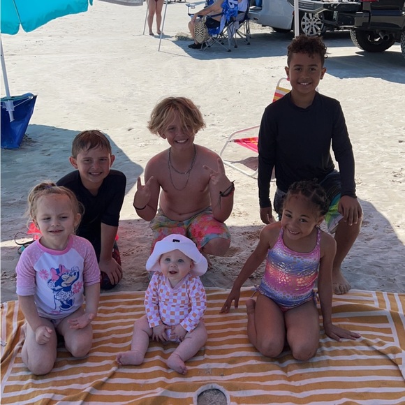 Meet your Posher, Tera aka MeeMaw - Picture 8 of 17